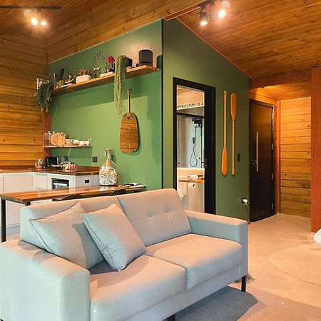 Cabana Equipada Em Meio A Natureza Em פומרוד מראה חיצוני תמונה